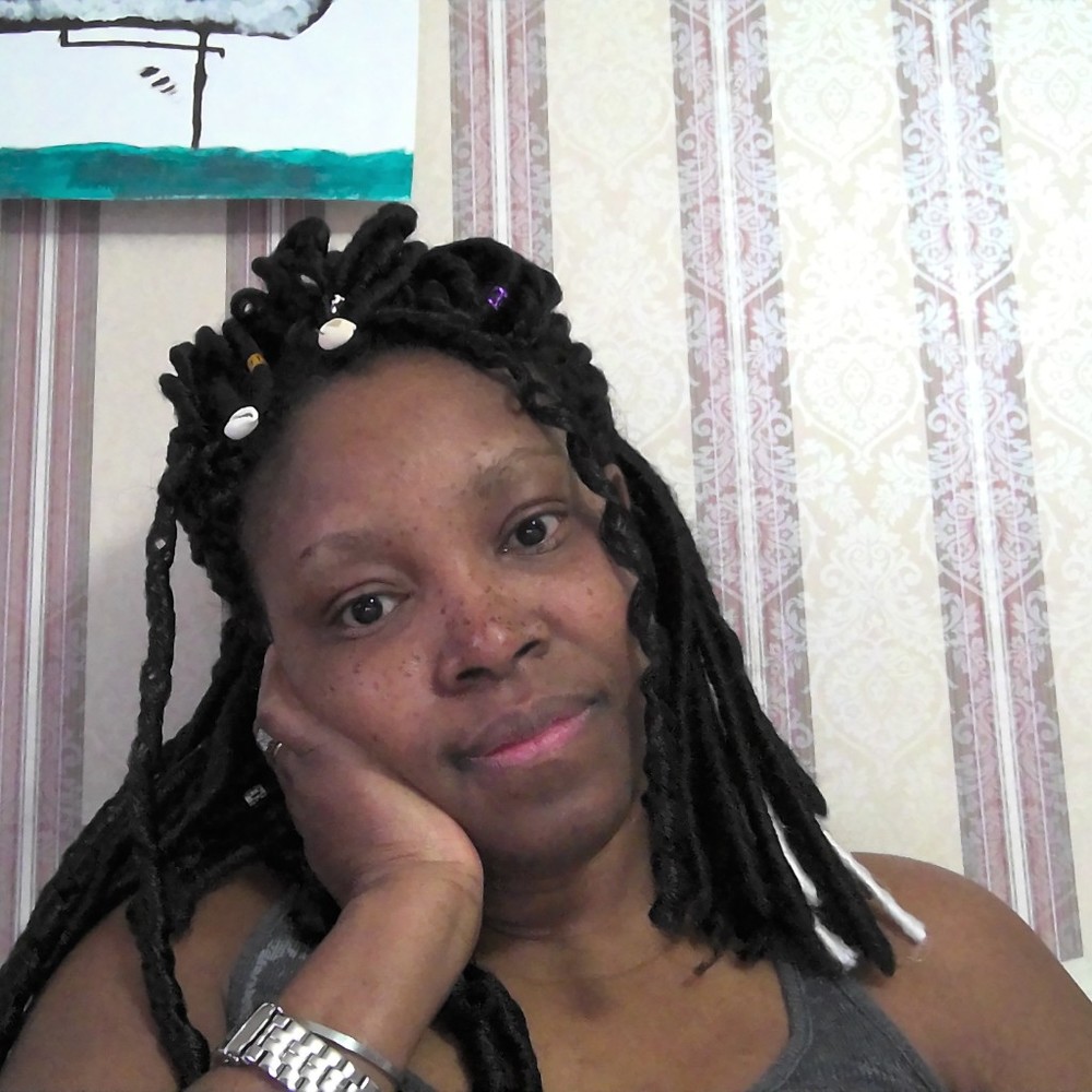 Meet your Posher, Lynda
